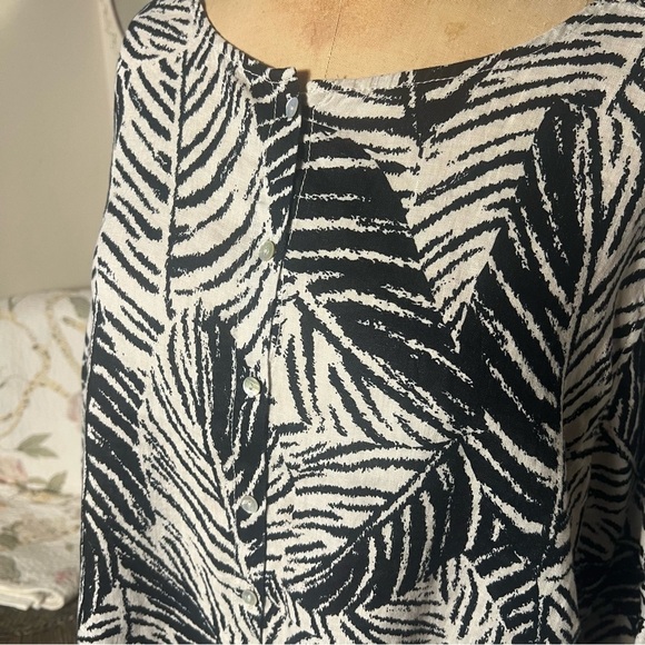 Cynthia Rowley Linen Tunic Black Cream Palm Leaf Print Womens Button Down 3X - Picture 2 of 5